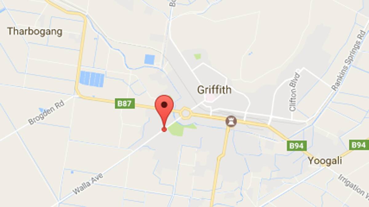 Pedestrian in Griffith dies after being hit by car