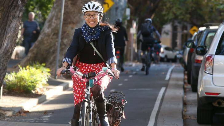 Maroubra resident Yvonne Poon cycles five days a week to work in Moore Park. Photo: Peter Rae