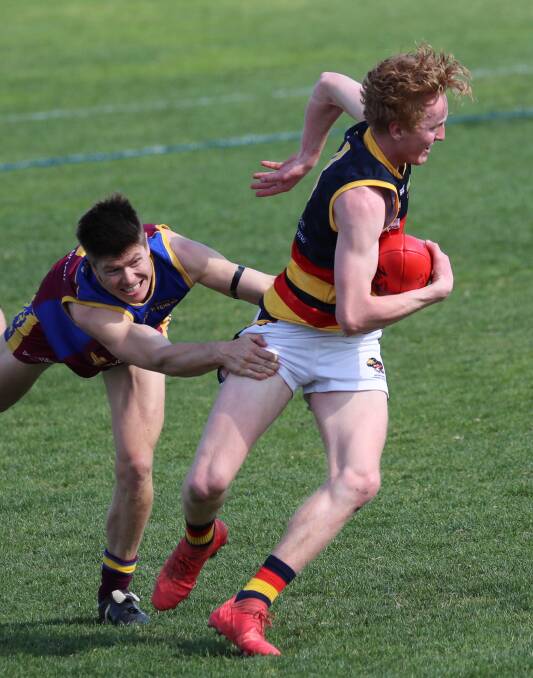 FINALS EXPERIENCE: Sam Hopper takes on Josh Bubnich in a do-or-die semi-final for Leeton-Whitton against Ganmain-Grong Grong-Matong in 2018. Picture: Les Smith 