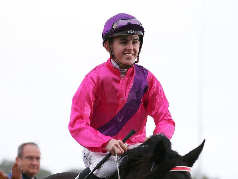 Jockey Ben Thompson will return to Australia rather than take up a further contract in Singapore.