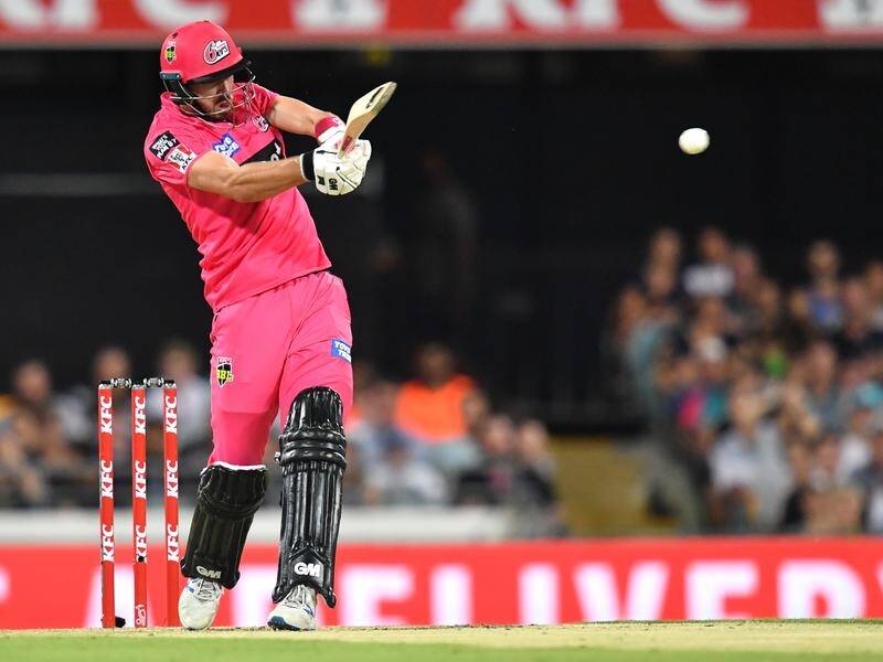 English opener James Vince set the tone for the Sixers' simple BBL run chase against the Heat.
